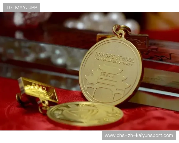 奖牌设计以简约风格传达深刻内涵，奖牌的设计